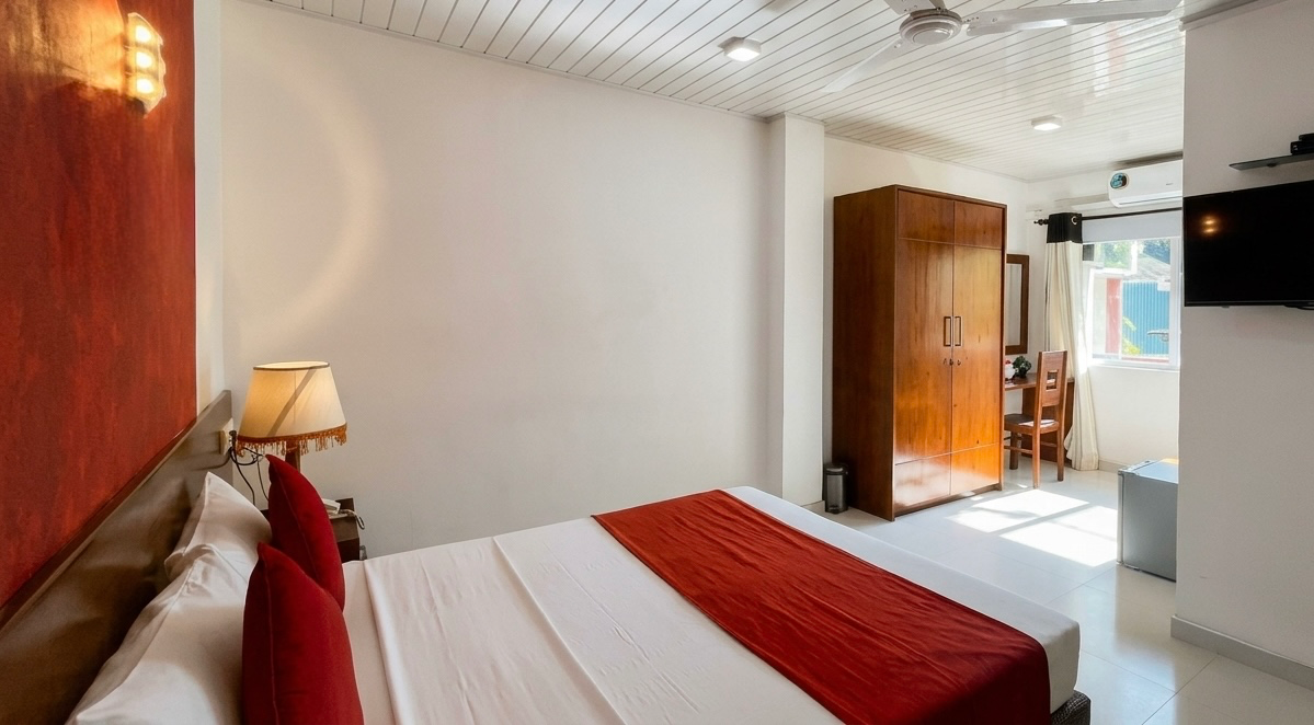 Room at Grand Sapphire Hotel